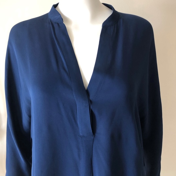 Vince Pop-Over Navy Silk Dolman Sleeve Tunic M - Picture 8 of 8